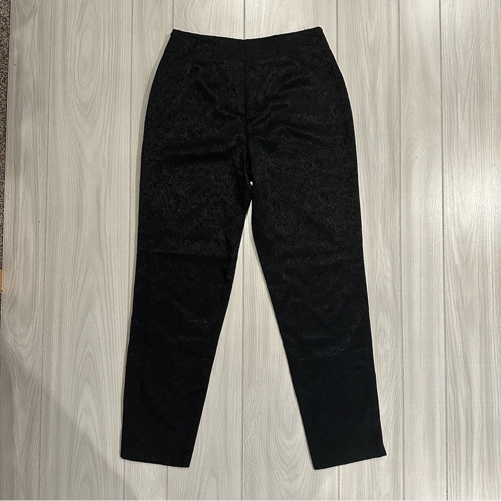 Jaclyn Smith Classic Women’s Patterned Black Dresspants with Zipper - Picture 4 of 4